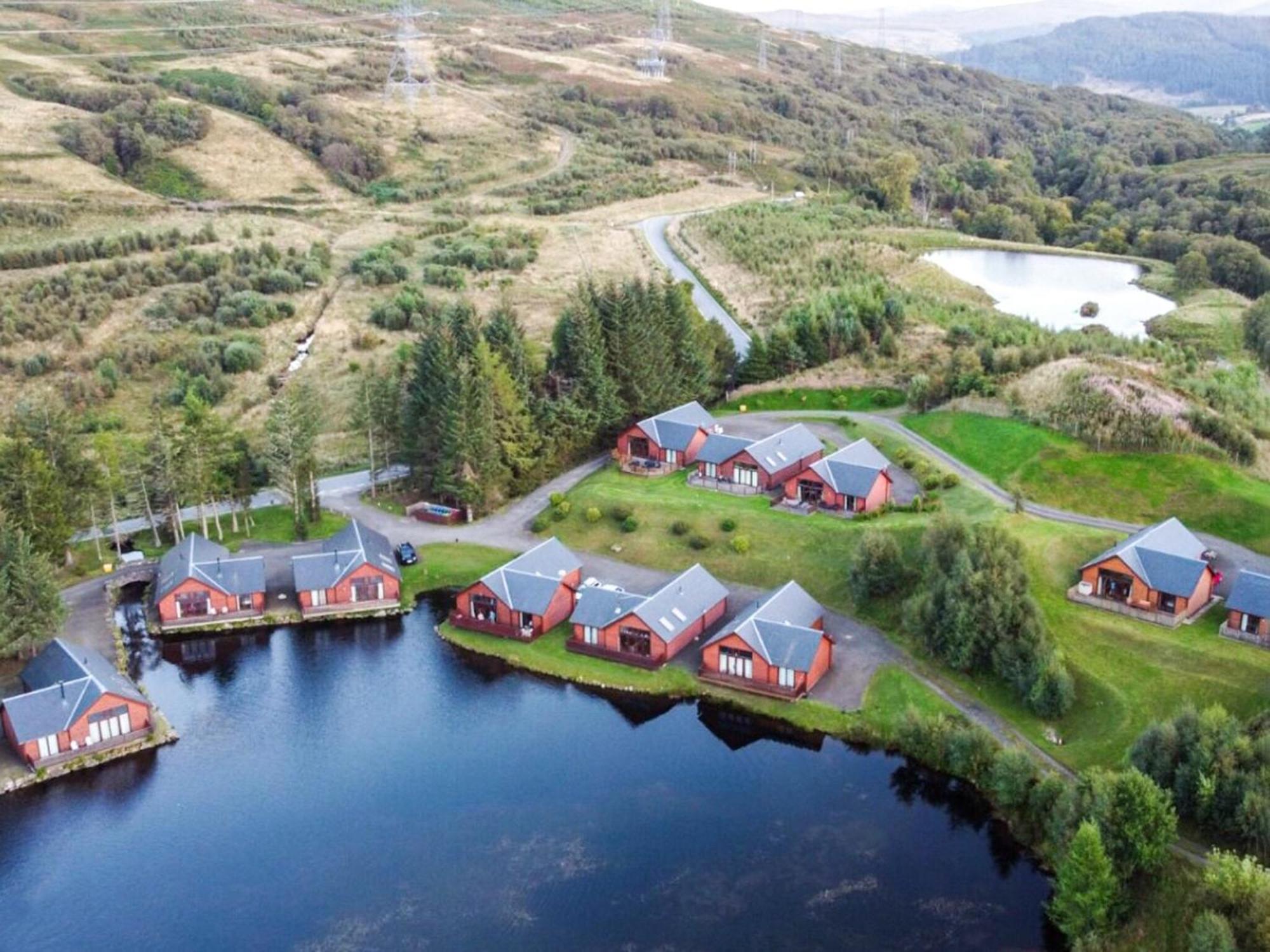 Glengoulandie Lodge ภายนอก รูปภาพ