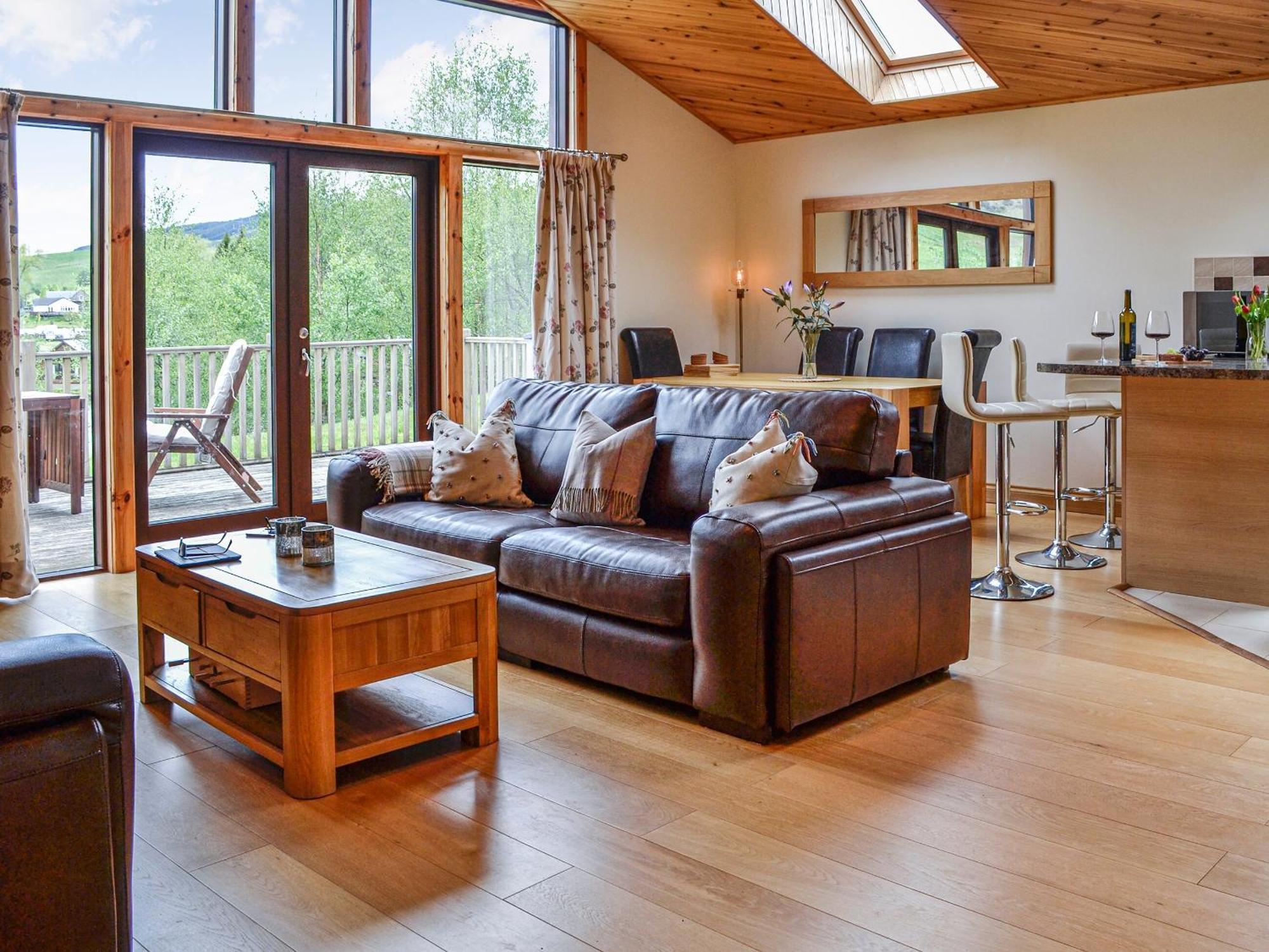 Glengoulandie Lodge ภายนอก รูปภาพ